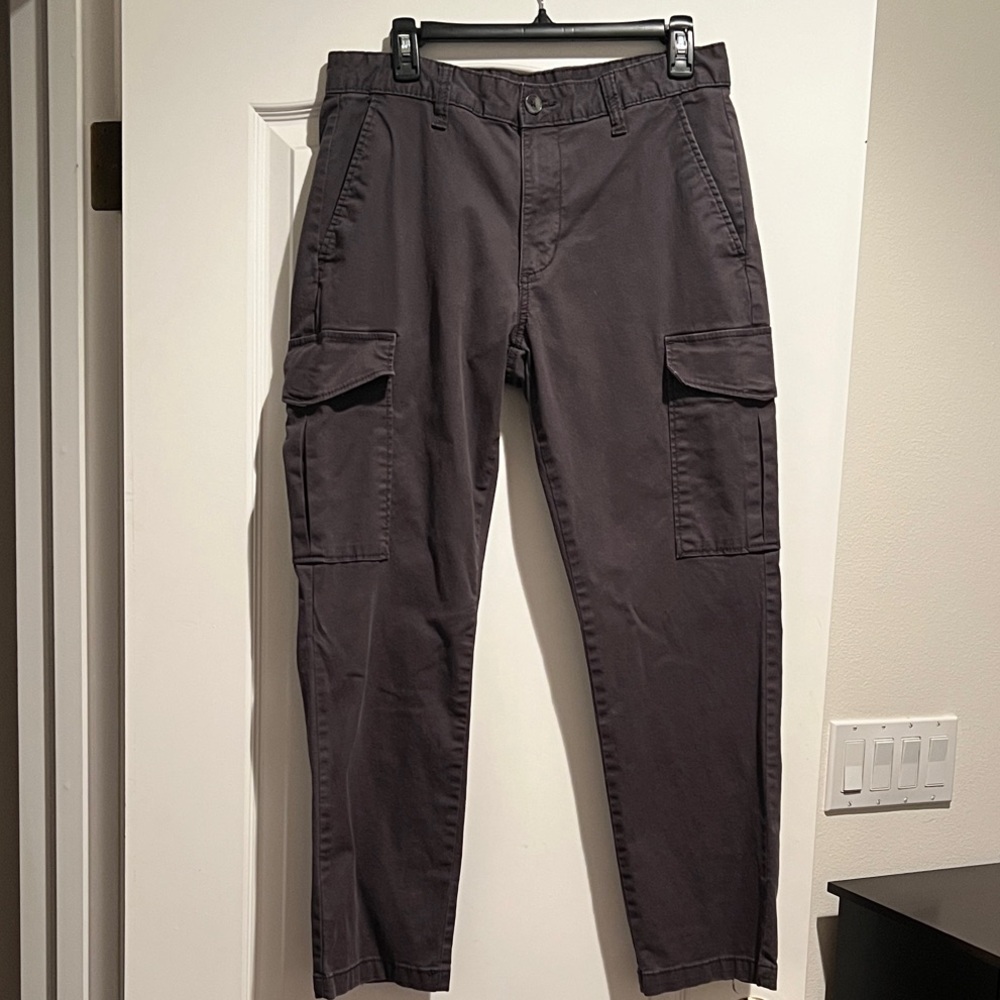 Old Navy Men's Dark Gray Cargo Pants